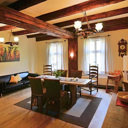 Prázdninový dům Gorgeous Timbered Farmhouse In The Sauerland With Garden Fireplace And Bar Meschede